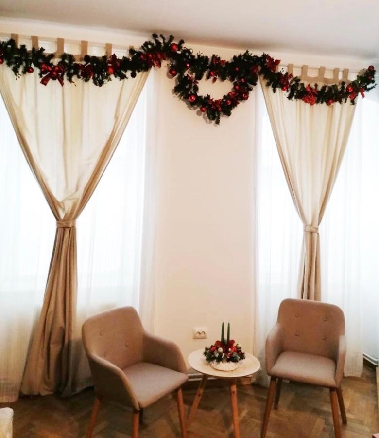 Sunny Old Town Apartment Braşov Dış mekan fotoğraf