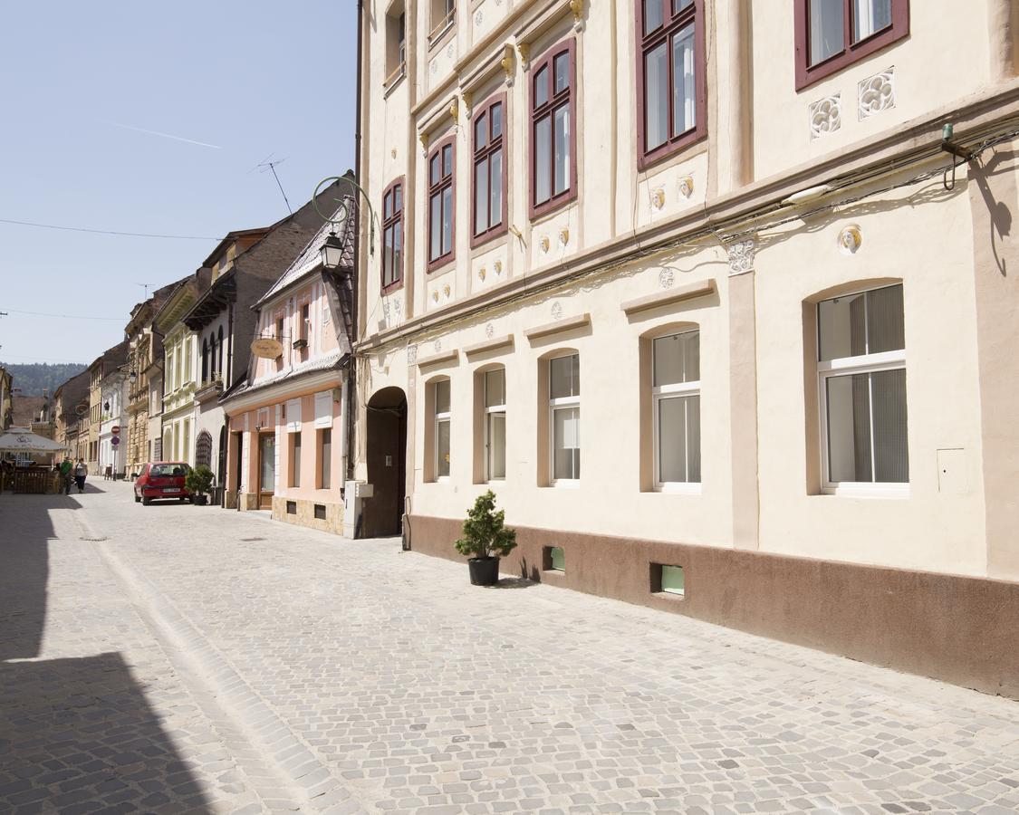 Sunny Old Town Apartment Braşov Dış mekan fotoğraf