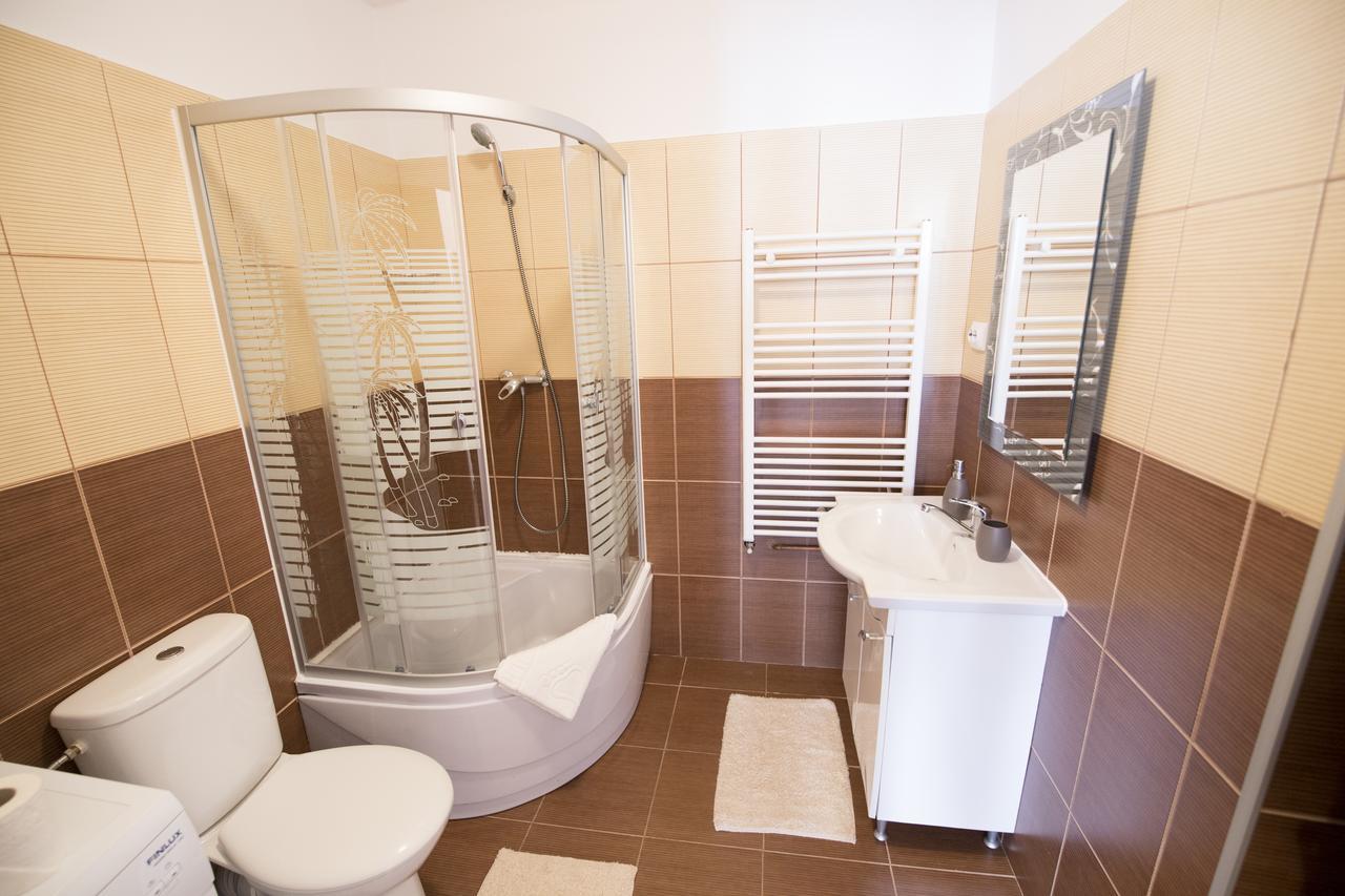 Sunny Old Town Apartment Braşov Dış mekan fotoğraf